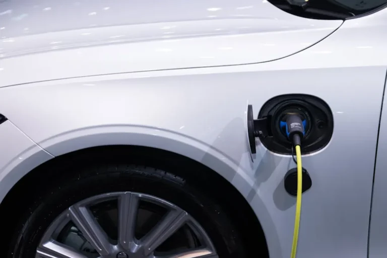 hybrid cars Reliability: Common Problems and Owner Tips