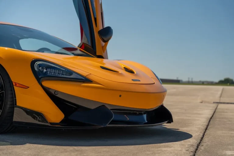 Lamborghini vs McLaren F1: Which Should You Buy?