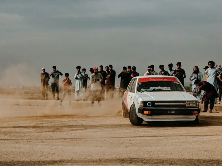 Toyota Chaser vs cheap sports cars: Which Should You Buy?