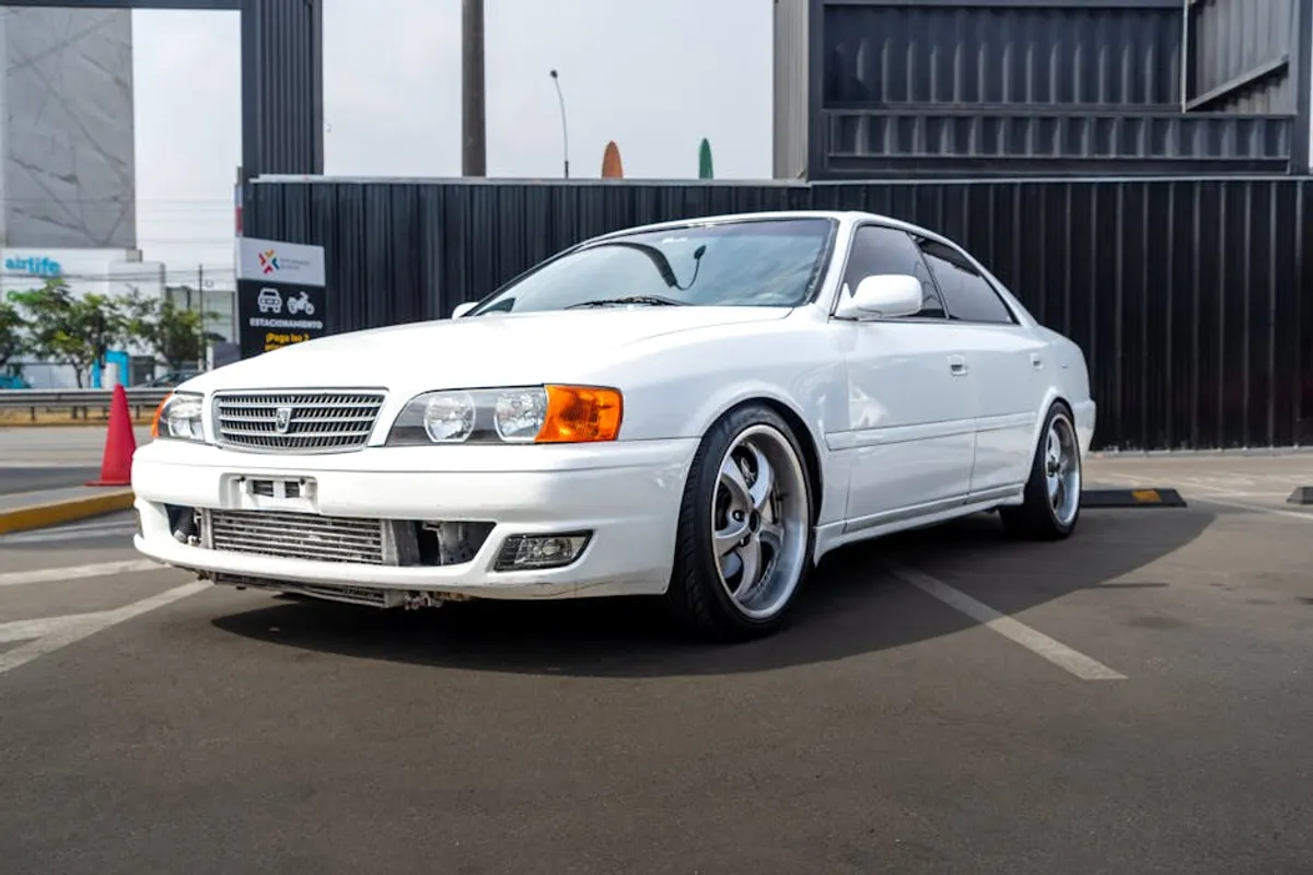 Toyota Chaser vs McLaren F1: Which Should You Buy?
